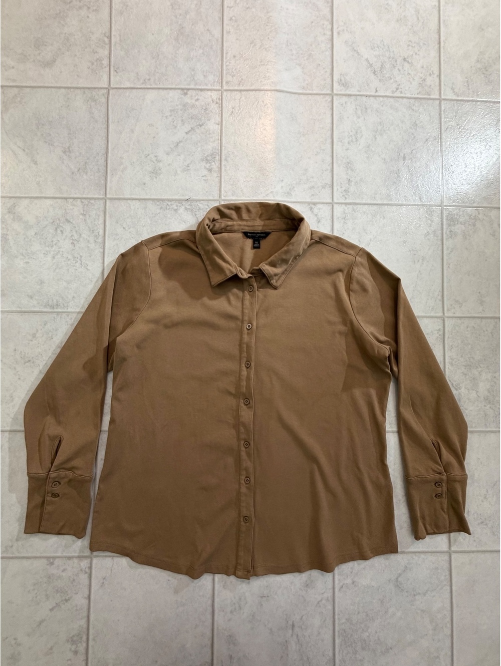 Banana Republic tan long sleeve button front shirt